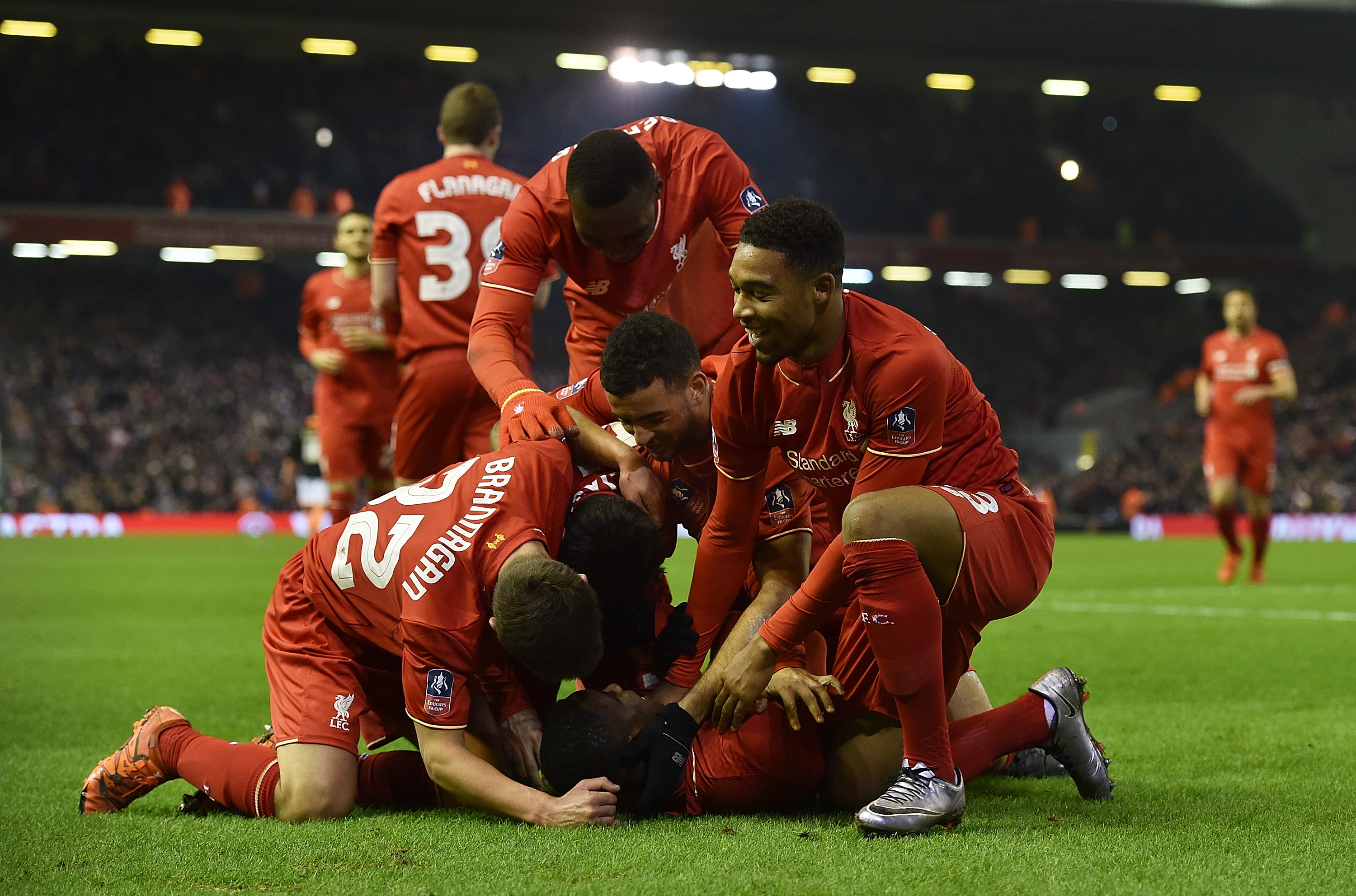 埃因霍温2比3马竞 全场集锦