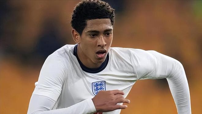 意著名足球经纪人：萨内在加拉塔萨雷能成为领袖，他水准很高