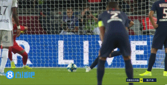 哈登：现如今每个人都在用后撤步，这绝对是我引以为傲的一点