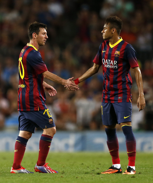 BURTON运动员团队新赛季多点开花，苏翊鸣连夺两冠