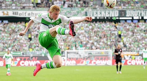 弗拉格场均得分来到19.4分，升至新秀得分榜第一（弗拉格场均19.4分，跃居新秀得分榜榜首）