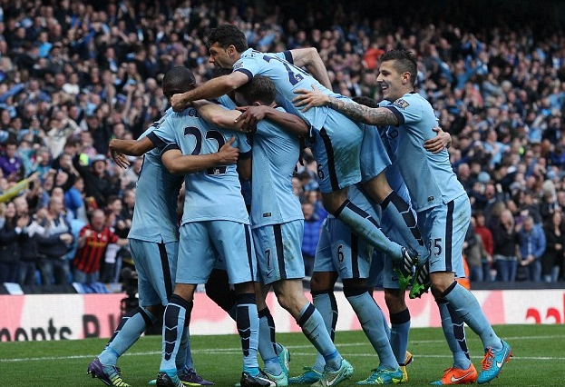 队友羡慕你留洋吗？王博豪：羡慕，我出去有房住