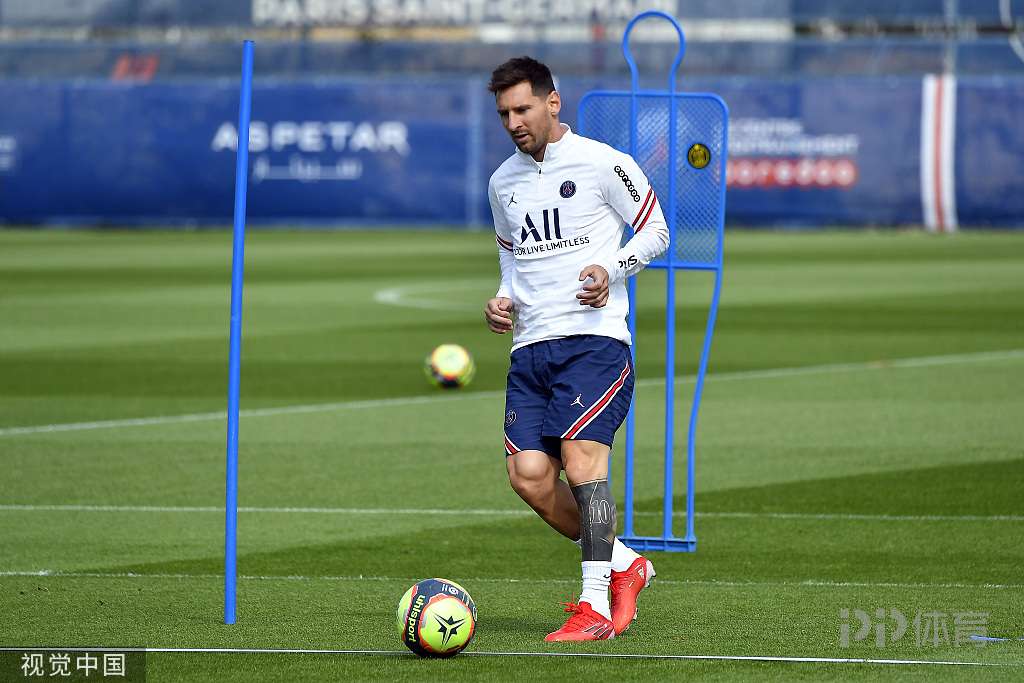 2025 年 12 月：洋基队签下多名小联盟潜力自由球员，包括前红袜强力新秀